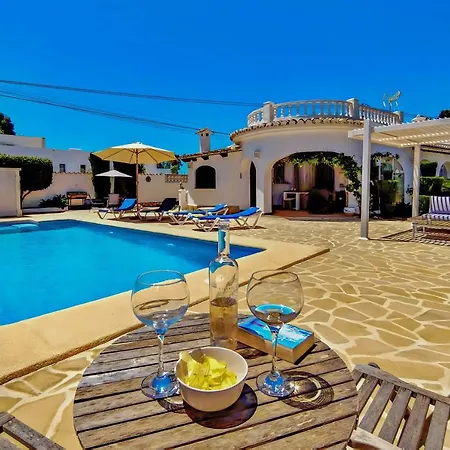 El Bruni - Modern Close To The In Benissa